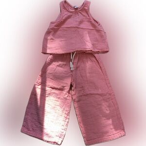 Old Navy Pink Crinkle Gauze Heart cut out tank and pants Set